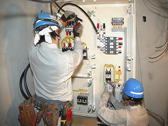 神奈川県平塚市のRC造店舗新築工事に伴う電気設備施工管理のお仕事です。安全管理や品質管理などの管理補助業務を担当して頂きます。
